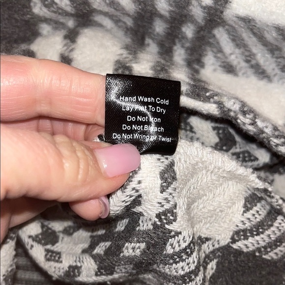 VICI Plaid Button-Up Shirt / jacket size Small grey & white fray distressed - Picture 8 of 12